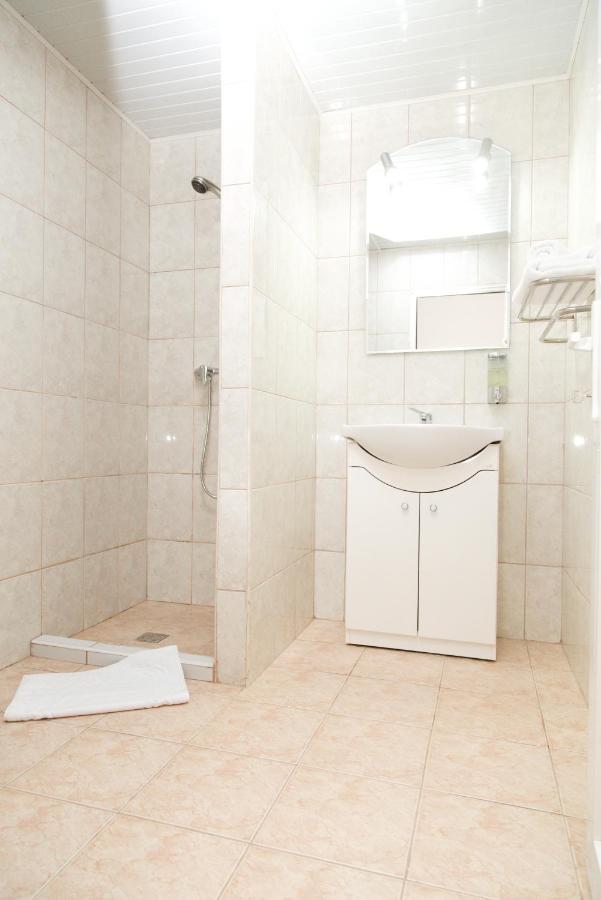 Eden Aparthotel Τιμισοάρα Εξωτερικό φωτογραφία